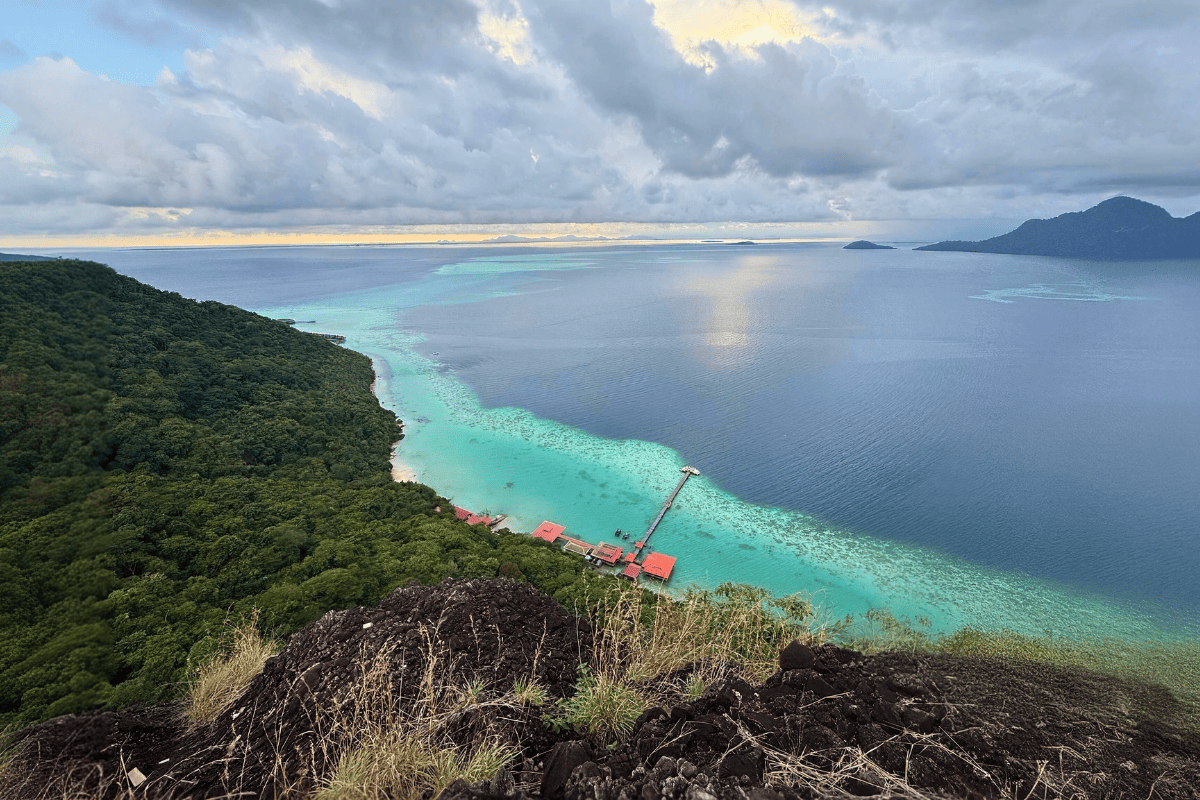 Bohey Dulang · 山顶泻湖景观